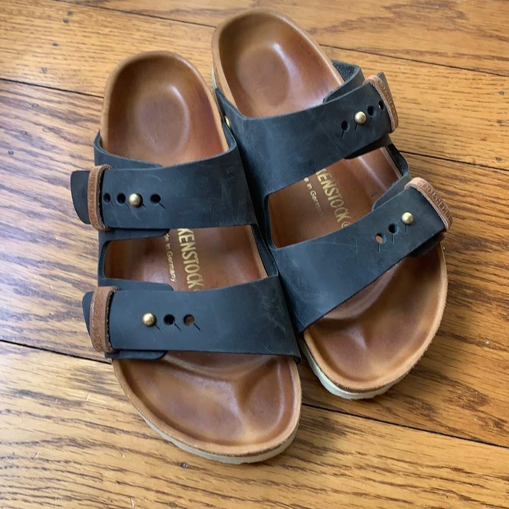 In EUC rare Birkenstock Size 38